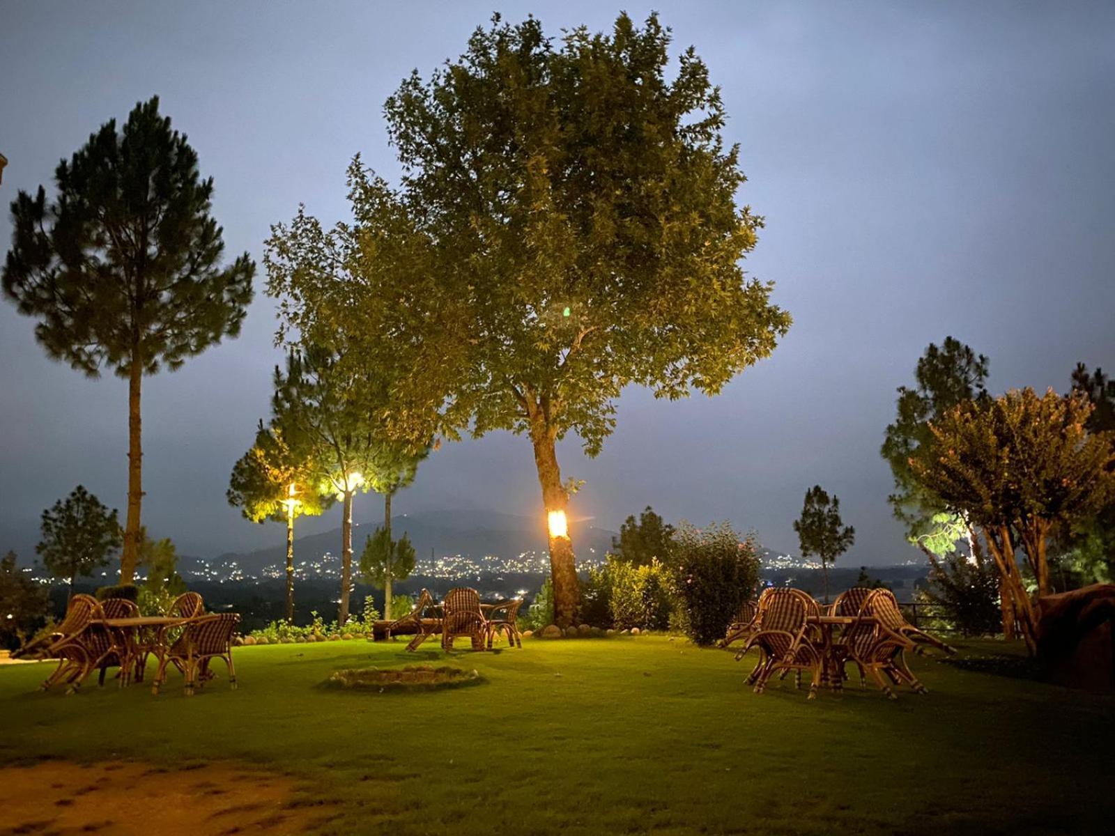 Rock City Resort Saidu Sharif Exterior foto